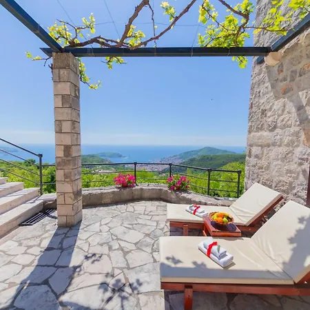Willa Rustique Budva